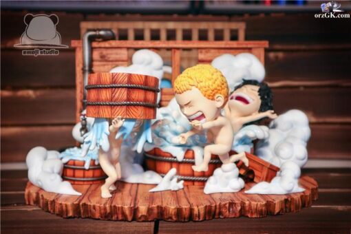 Emoji Studio - One Piece Bathing 3 Brothers (Luffy Ace Sabo) [Pre-Order Closed] Full Payment